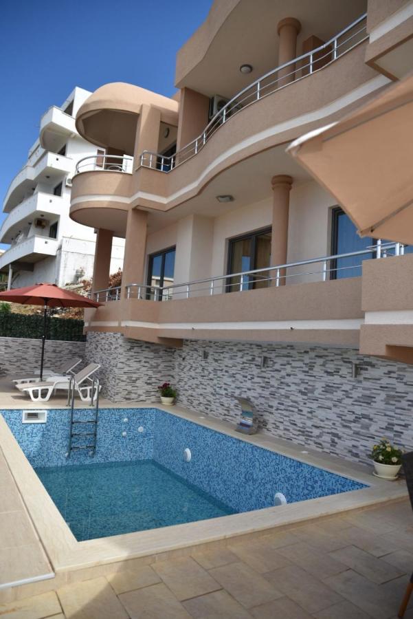 Guest House Evropa 2 Ulcinj Eksteriør bilde