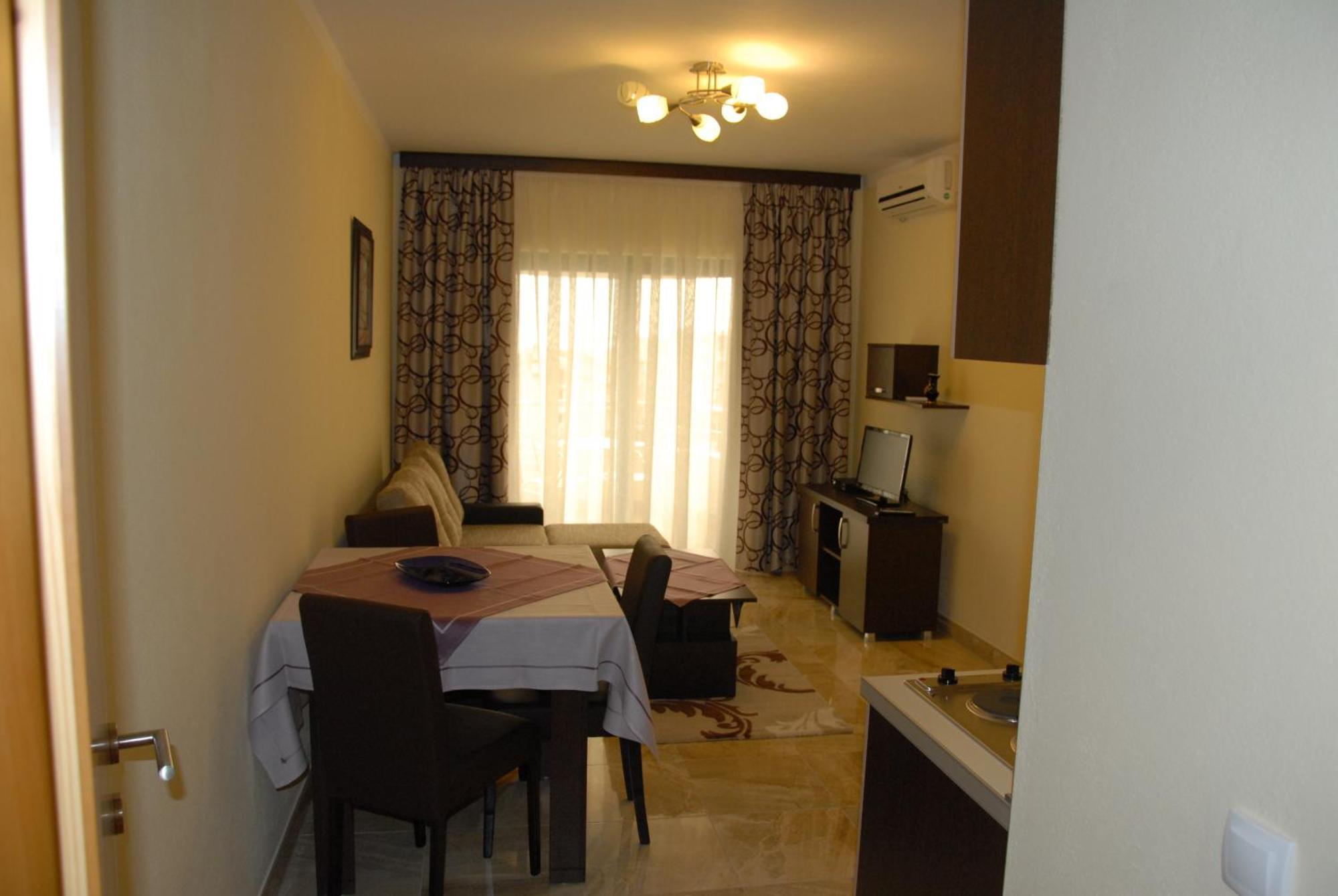 Guest House Evropa 2 Ulcinj Eksteriør bilde