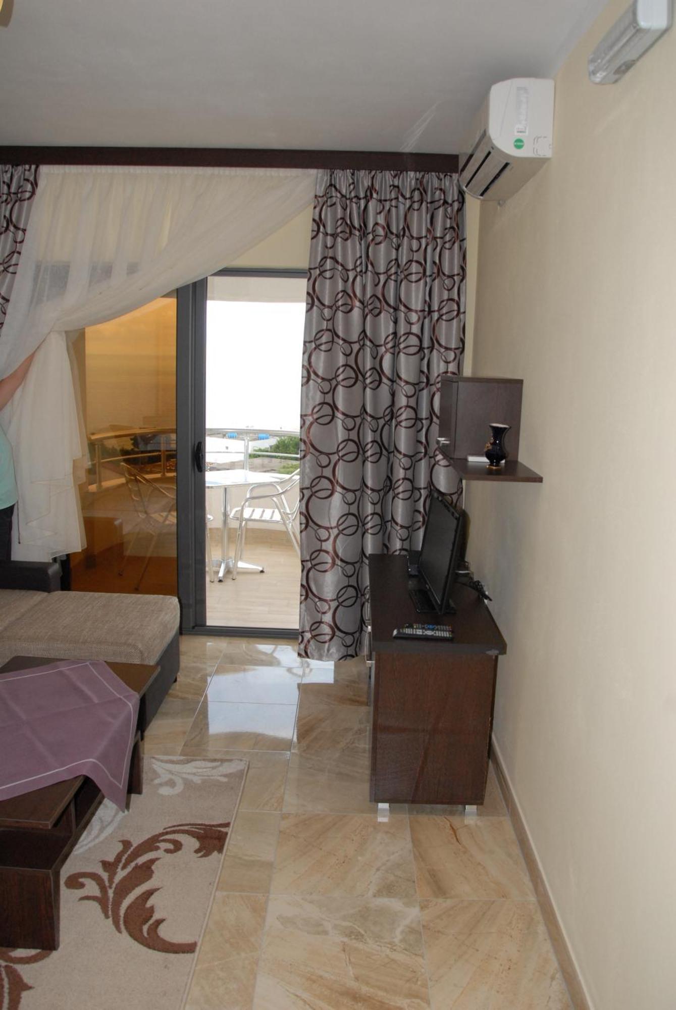 Guest House Evropa 2 Ulcinj Eksteriør bilde