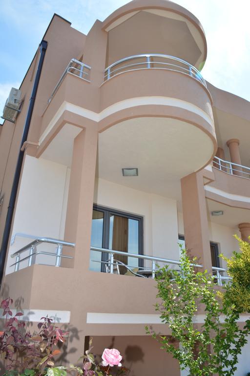 Guest House Evropa 2 Ulcinj Eksteriør bilde