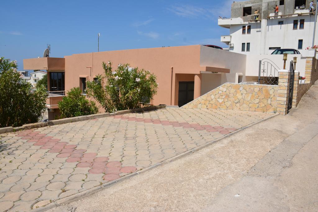 Guest House Evropa 2 Ulcinj Eksteriør bilde