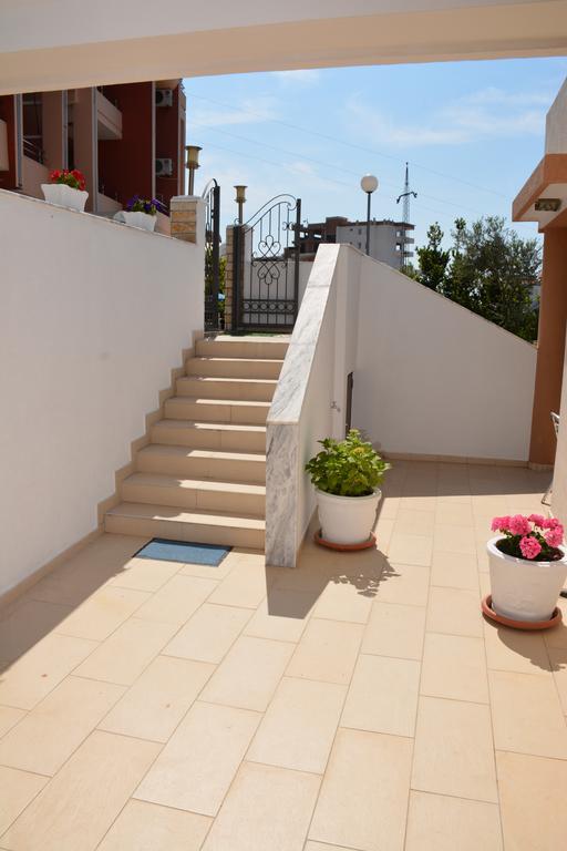 Guest House Evropa 2 Ulcinj Eksteriør bilde